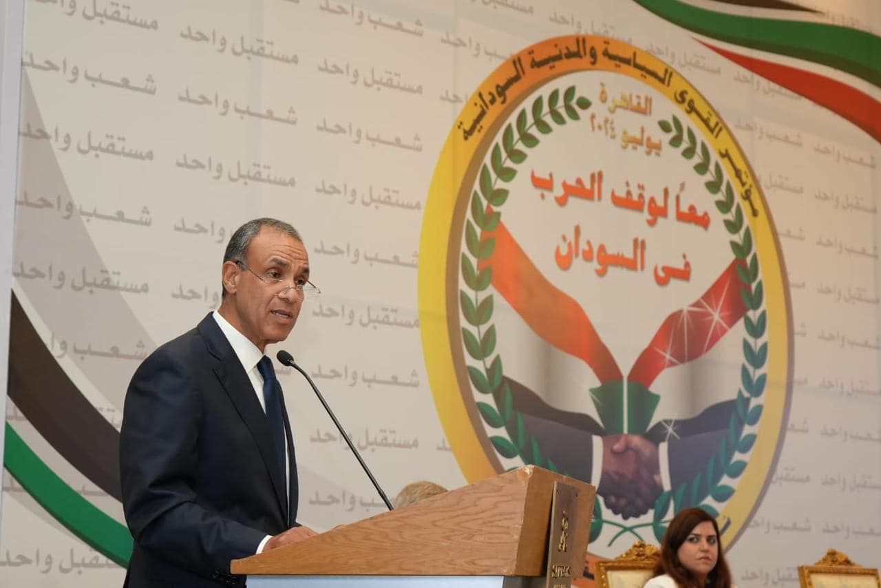 وزير الخارجية يطالب المجتمع الدولي بدعم دول الجوار المتضررة من تبعات أزمة السودان