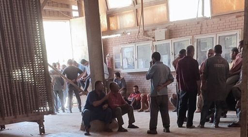 Workers strike for minimum wage at Ceramica Venezia, management closes Giza factory
