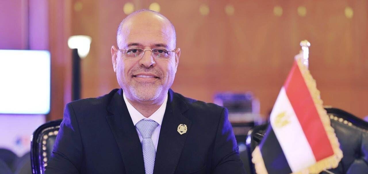 عودة «الجزرة».. وزير جديد لـ«العمل» من اتحاد العمال