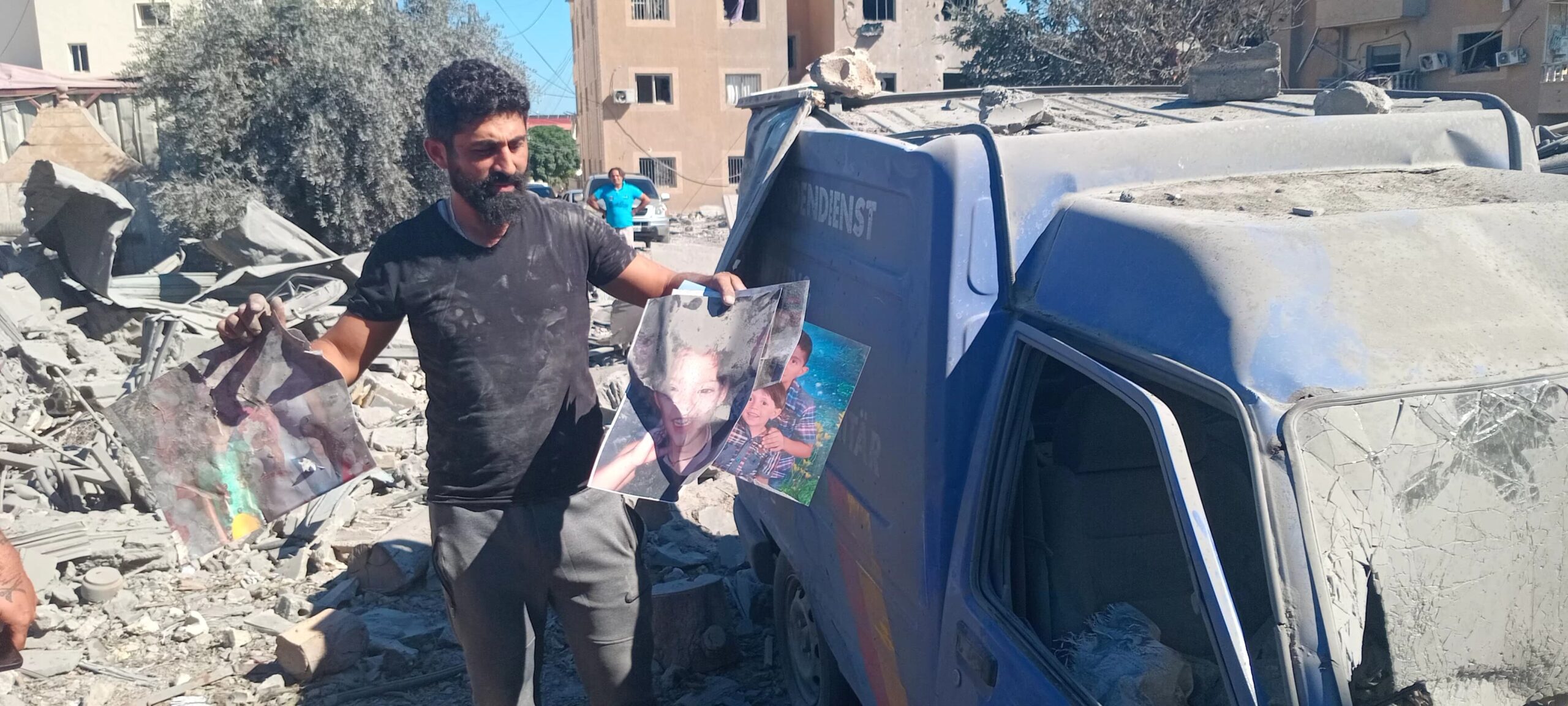 Israel kills 40 in overnight raids on Lebanon