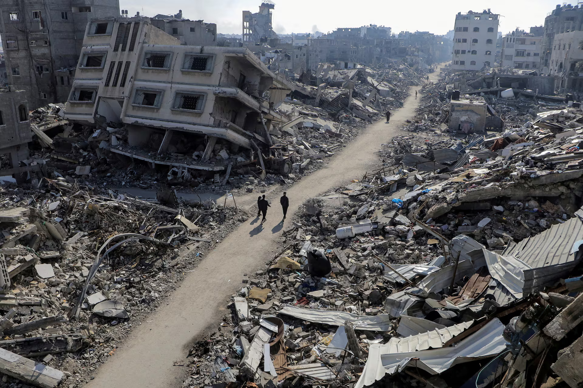 Israel summons additional forces to northern Gaza, where it has killed 450 Palestinians in past 14 days