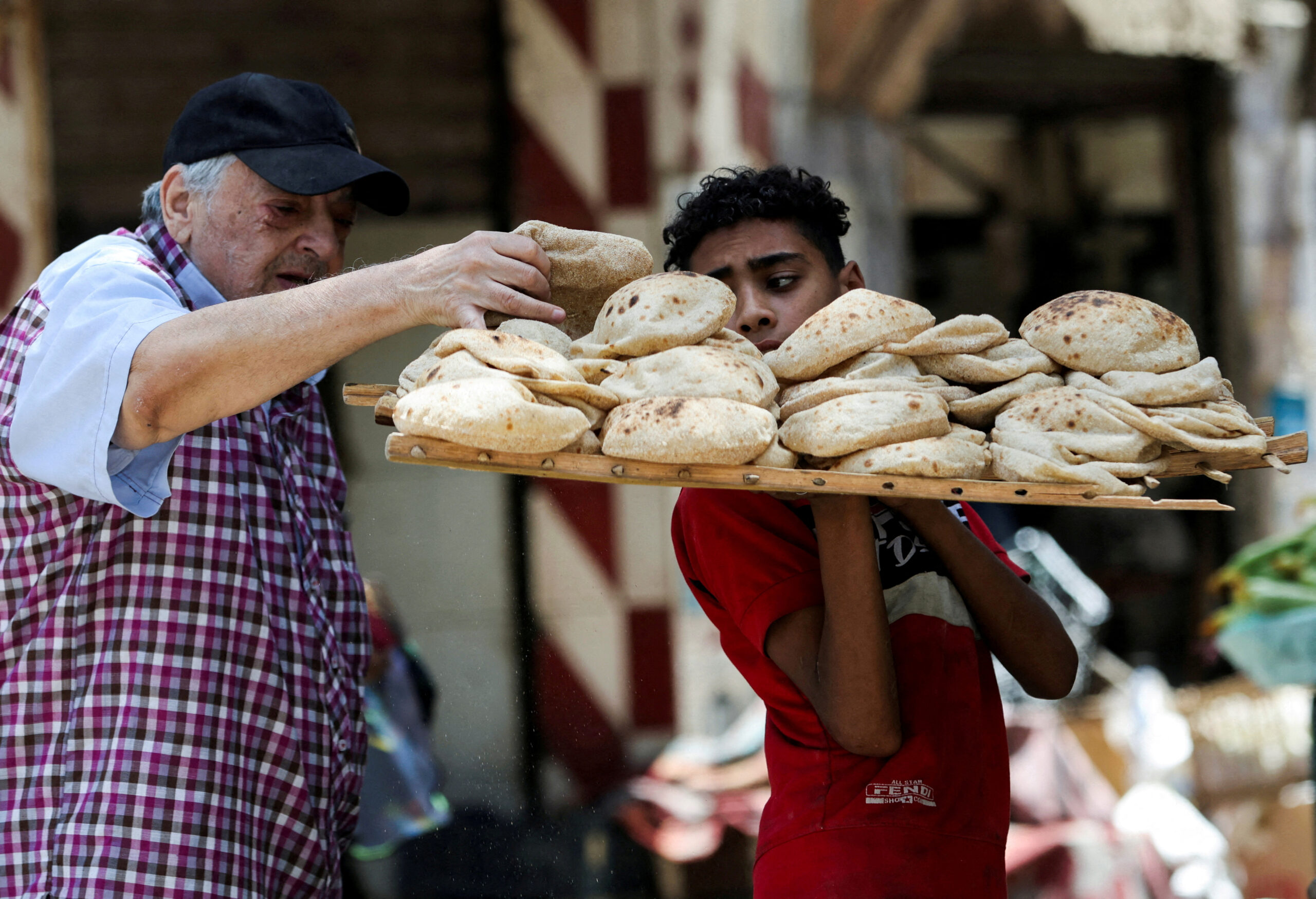 Supply Ministry introduces new penalties for bakeries, mills amid changes to bread subsidy system