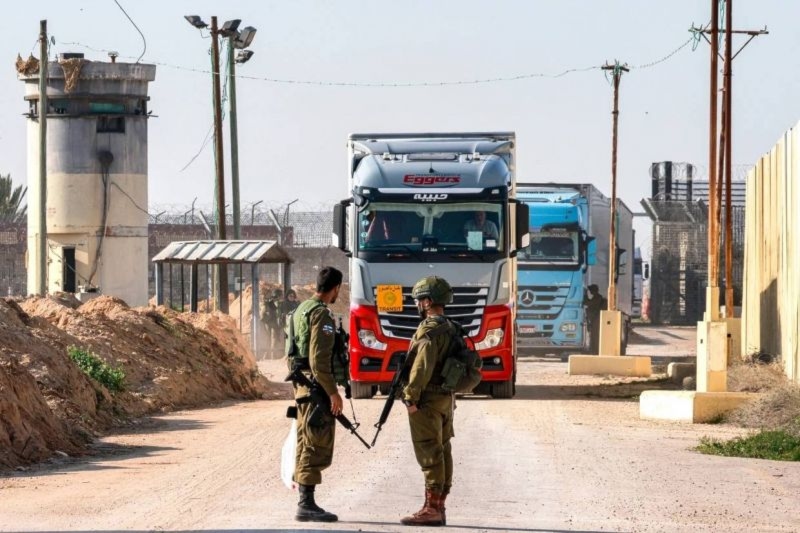 Israel misses US deadline for boosting Gaza aid, US says it does not intend to pursue consequences