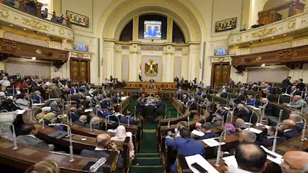 «النواب» يوافقون على قرض بمليار يورو من الاتحاد الأوروبي دون قراءة تقريره |«العفو الدولية» تطالب السيسي بعدم إقرار «قانون اللجوء» وإعادته لمزيد من التشاور