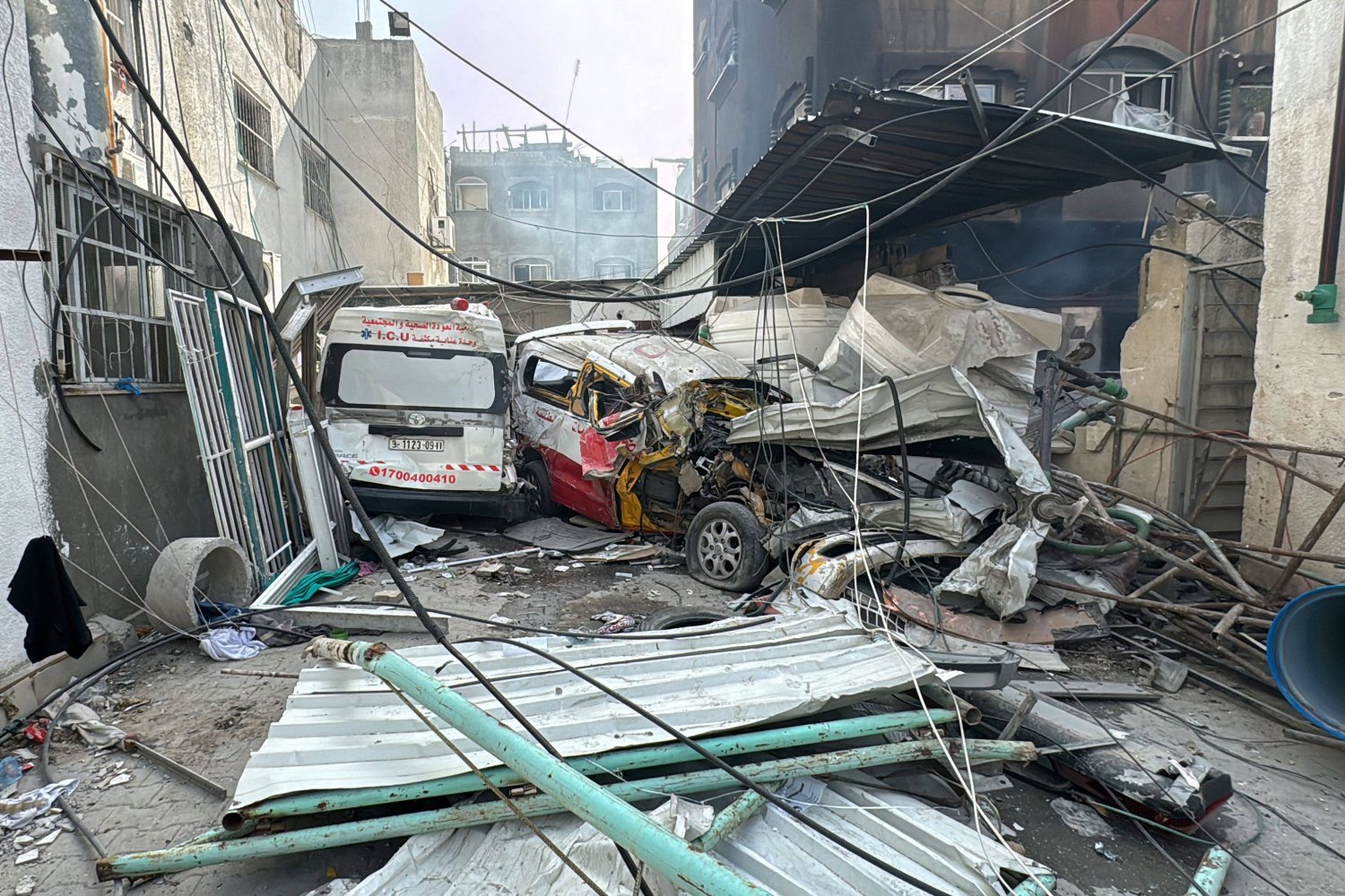 نظرة سريعة على قرار «الجنائية الدولية».. وردود فعل دولية متباينة | إسرائيل تعيد استهداف مستشفى كمال عدوان