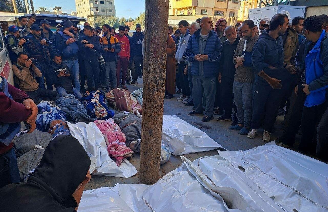 الاحتلال يرتكب مجزرة جديدة بمخيم النصيرات | محكمة هولندية ترفض منع تصدير الأسلحة إلى إسرائيل