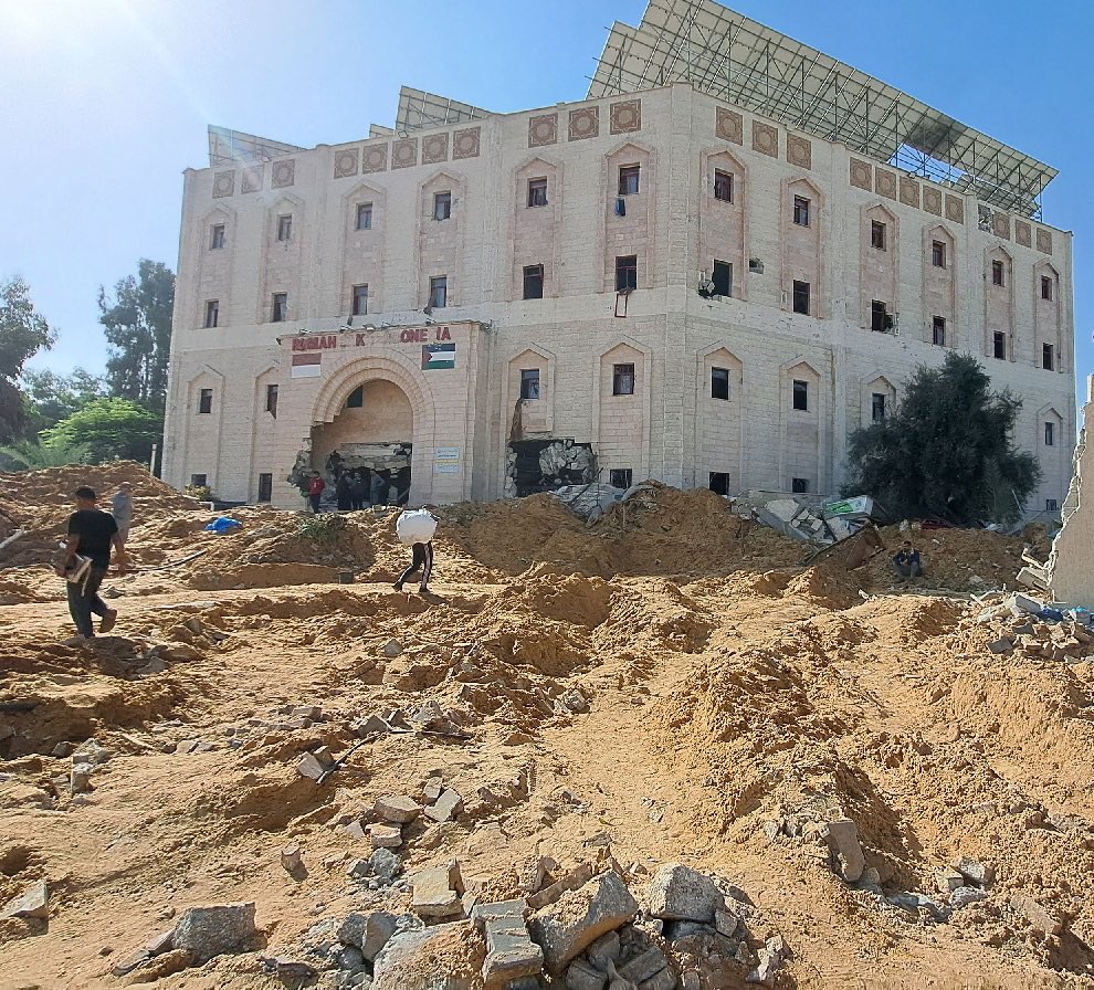 الاحتلال يصدر أوامر بإخلاء «الإندونيسي».. وينفي وجود سجل يثبت اعتقال مدير «كمال عدوان» | ارتفاع عدد قتلى «أمن السلطة» في جنين إلى 6 عناصر