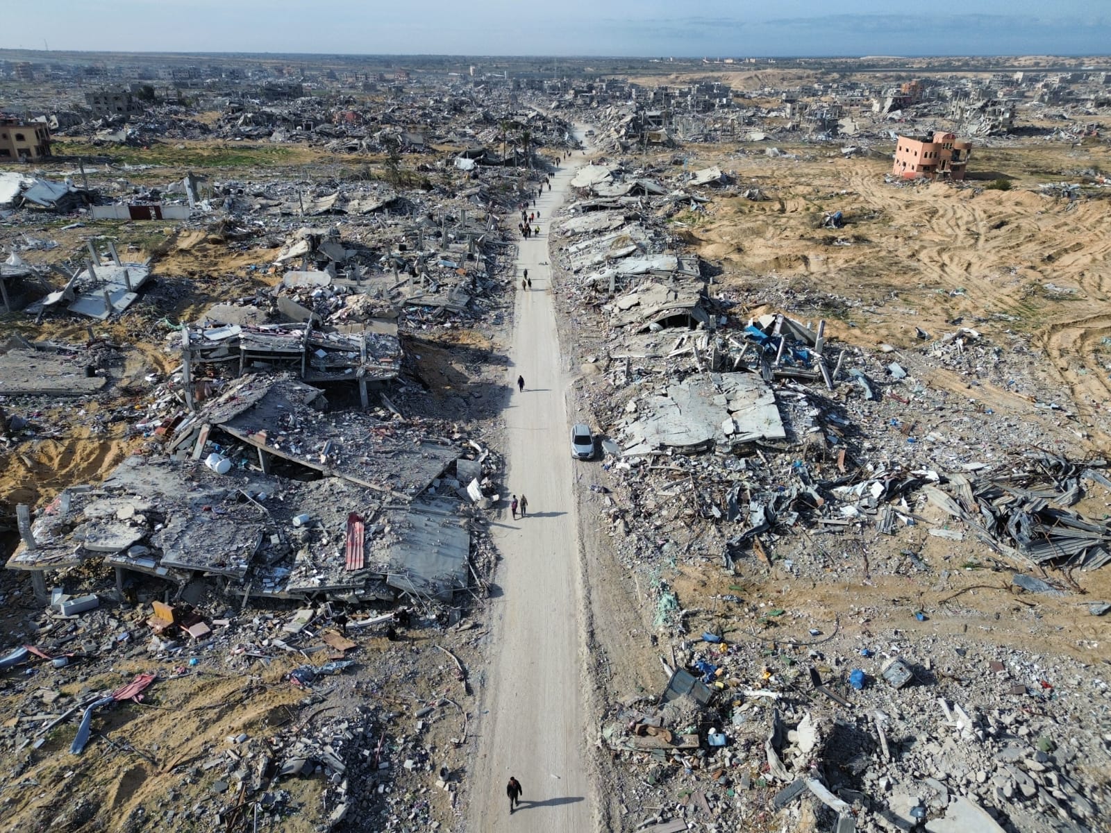 Hamas-Israel truce agreement takes effect after 2-hour delay, 10 killed