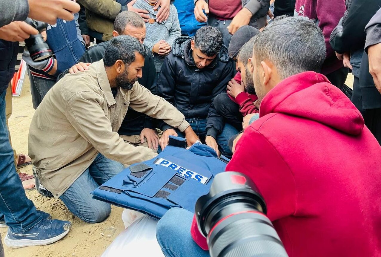 إسرائيل تقتل 78 غزاويًا بعد إعلان «وقف إطلاق النار» | نتنياهو يتهم «حماس» بالتراجع عن شروط في الاتفاق.. ومصدر في الحركة: «يتلاعب»