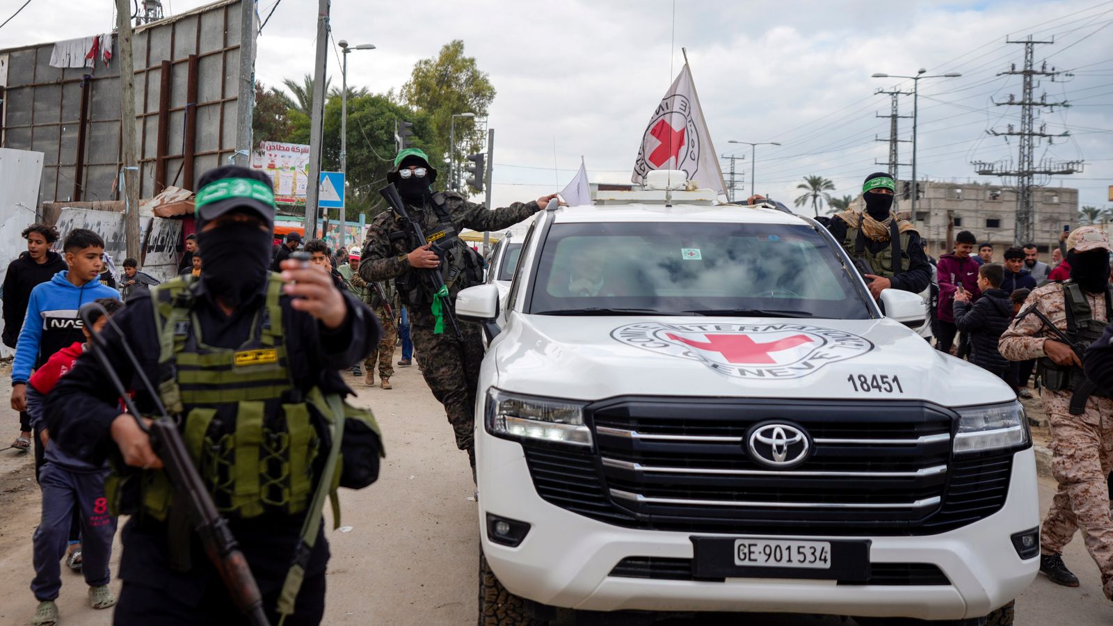 Hamas delivers dead prisoner in bid to preserve ceasefire as political differences multiply
