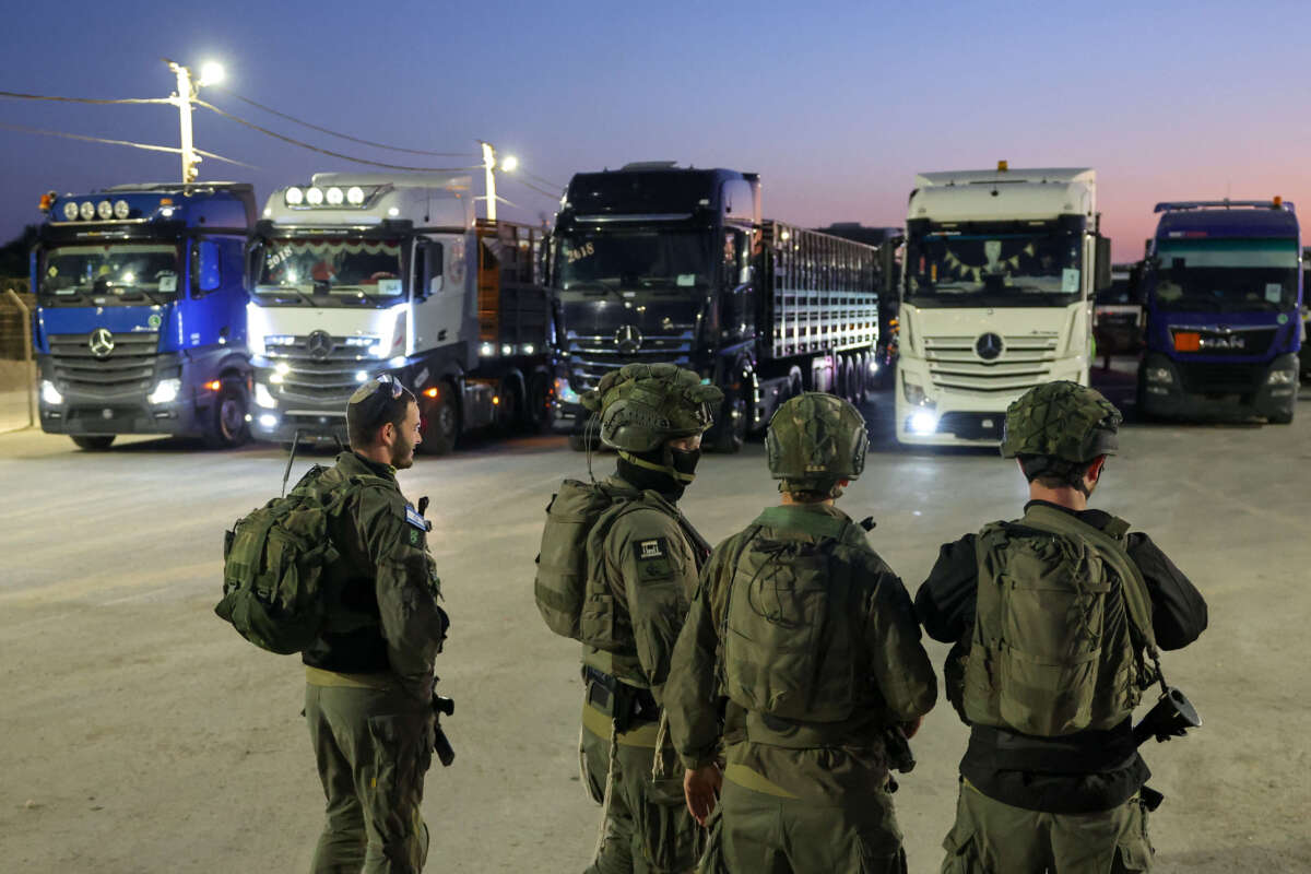 Israel blockades Palestinians in Gaza, seeking amendment to truce deal