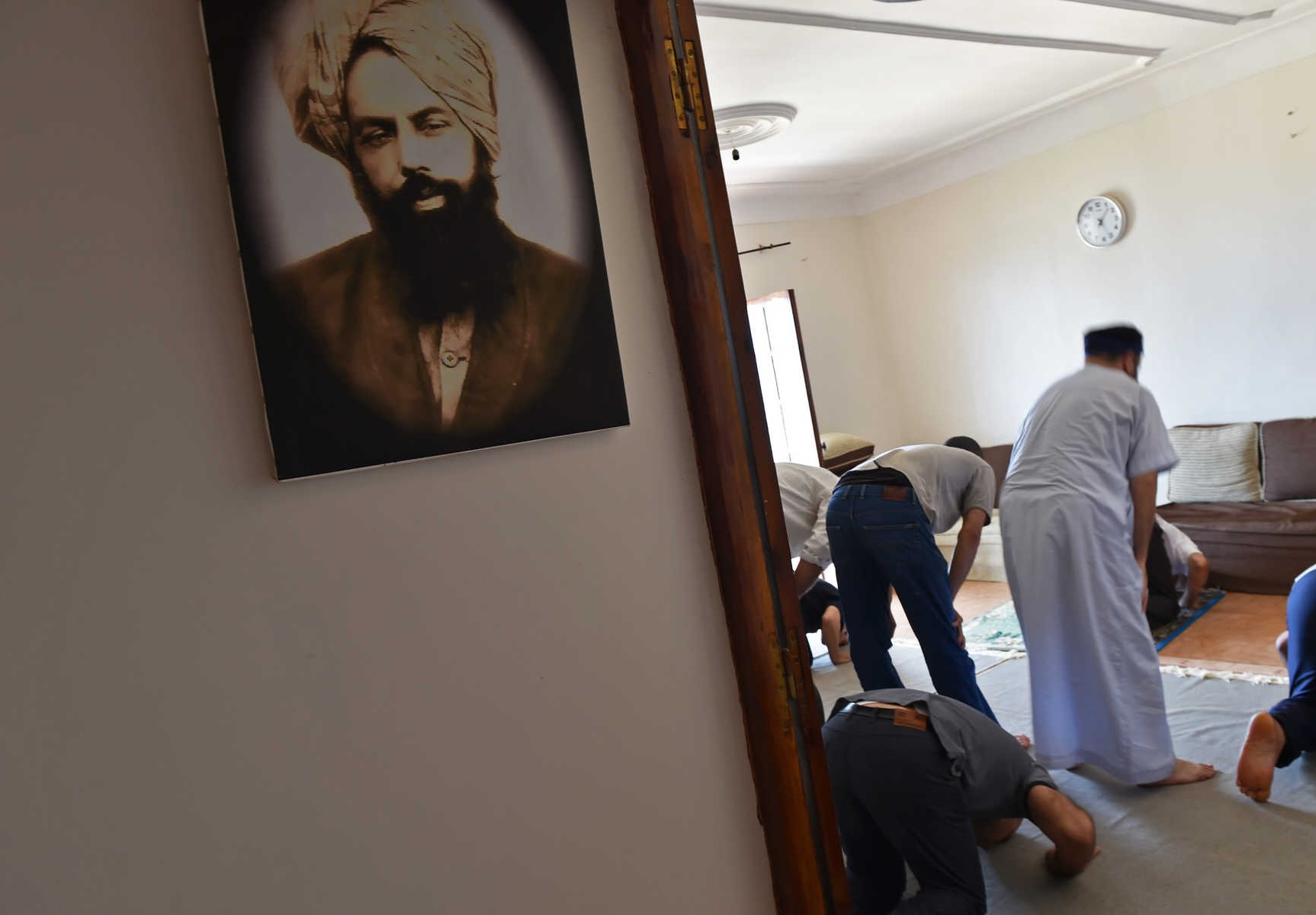 Egypt deports Syrian asylum seeker, forcibly disappears 2 Egyptians of Ahmadi faith