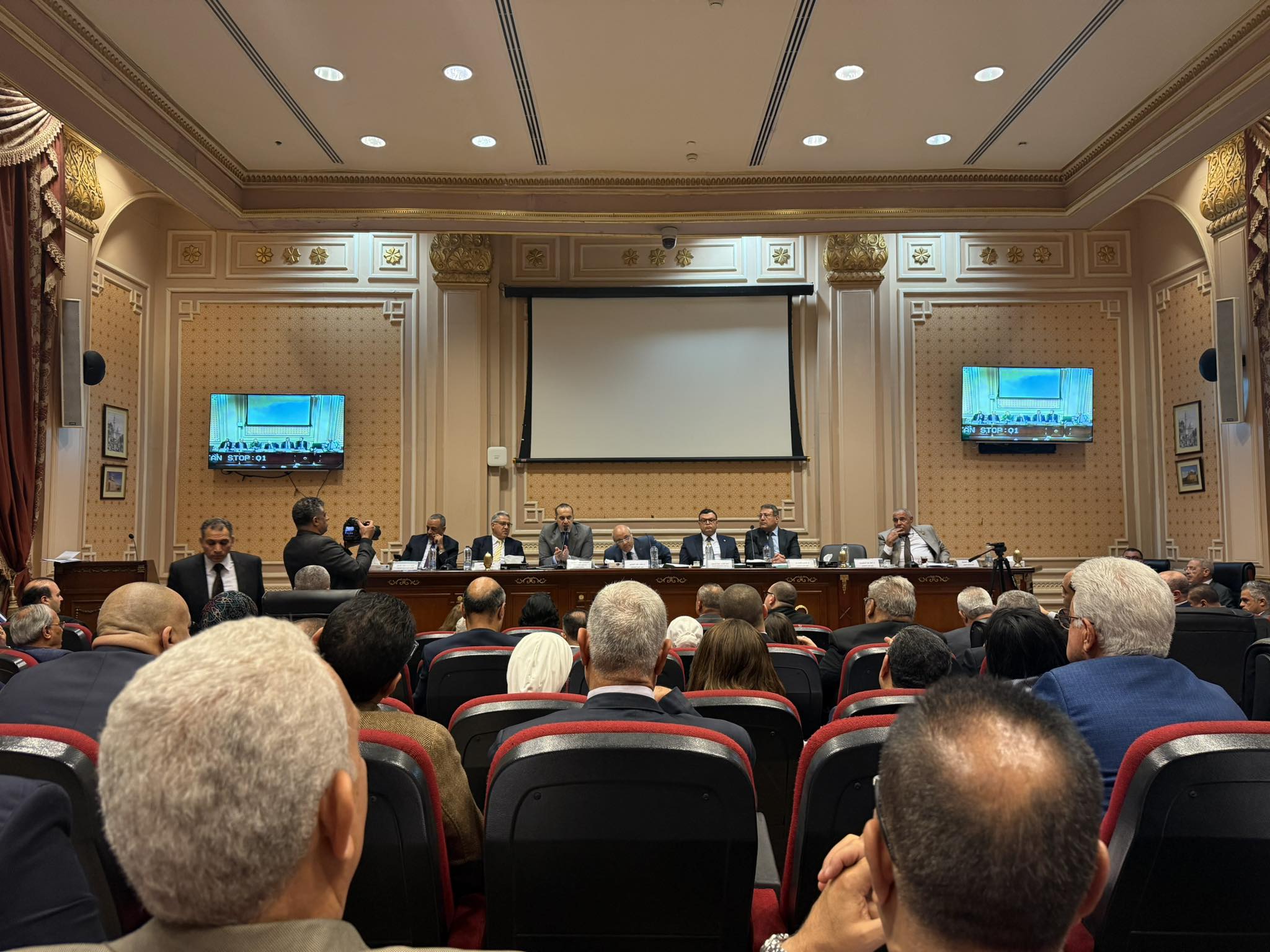 انتقادات لـ«الإيجار القديم» في أول اجتماعات «إسكان النواب»     