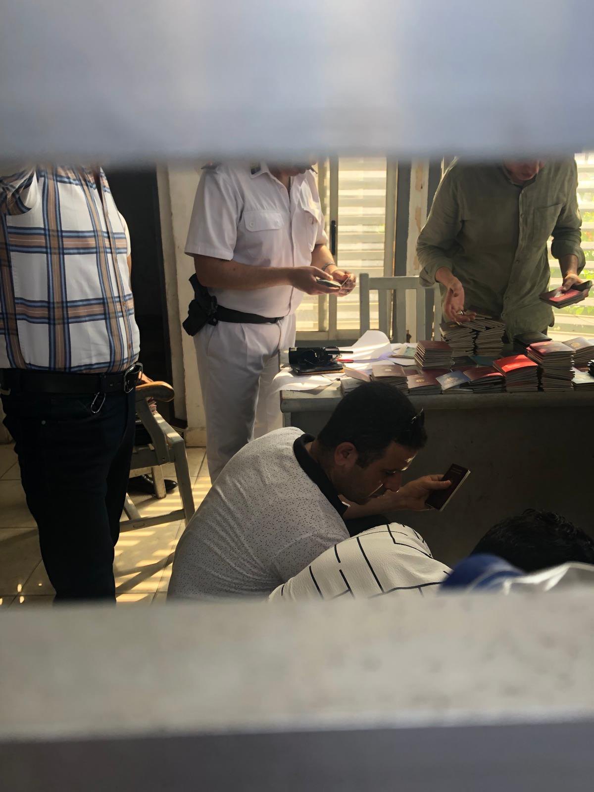 القبض على عشرات المشاركين في «مسيرة غزة» بالقاهرة.. والوفود تحذر من التجمعات والتظاهر