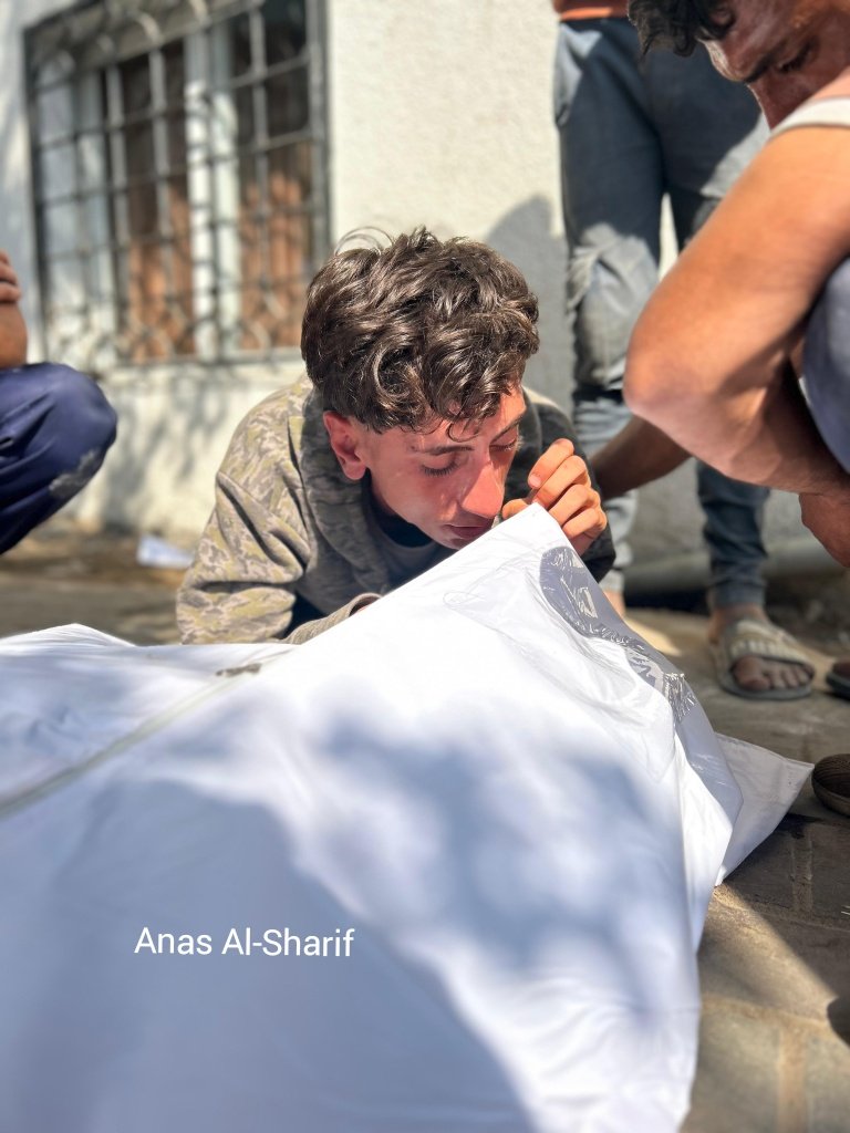 57 قتيلًا حصيلة اليوم من مجازر إسرائيل قرب مراكز «غزة الإنسانية» | سموتريتش يفرض عقوبات على البنوك الفلسطينية | محكمة إسرائيلية تقرر استمرار احتجاز نشطاء «مادلين» حتى ترحيلهم