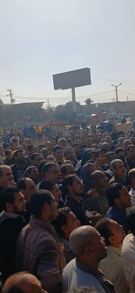 عودة جزئية للعمل في «سيراميكا إينوفا» بعد وعود بصرف الأجور المتأخرة