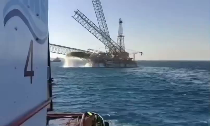 UPDATE: Four dead, 3 missing after oil rig sinks off Red Sea Governorate coast
