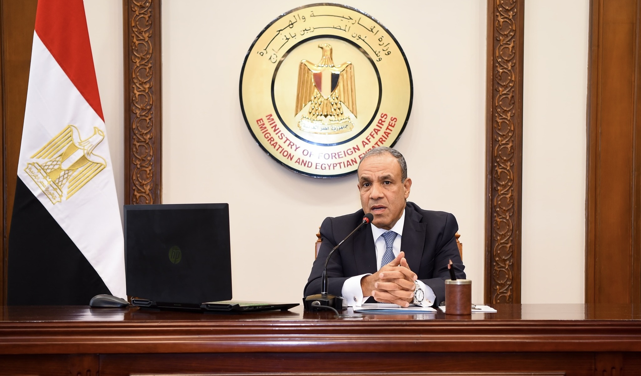 وزير الخارجية: المعاملة بالمثل في حراسة السفارات.. والمُعتدي «هاته من قفاه»