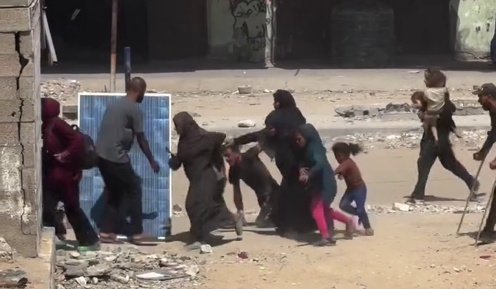 مجزرة جديدة في «الصبرة».. وشهود عيان: «المصابون نزفوا حتى الموت» | كهنة وراهبات غزة يقررون البقاء في المدينة لرعاية النازحين في الكنيسة