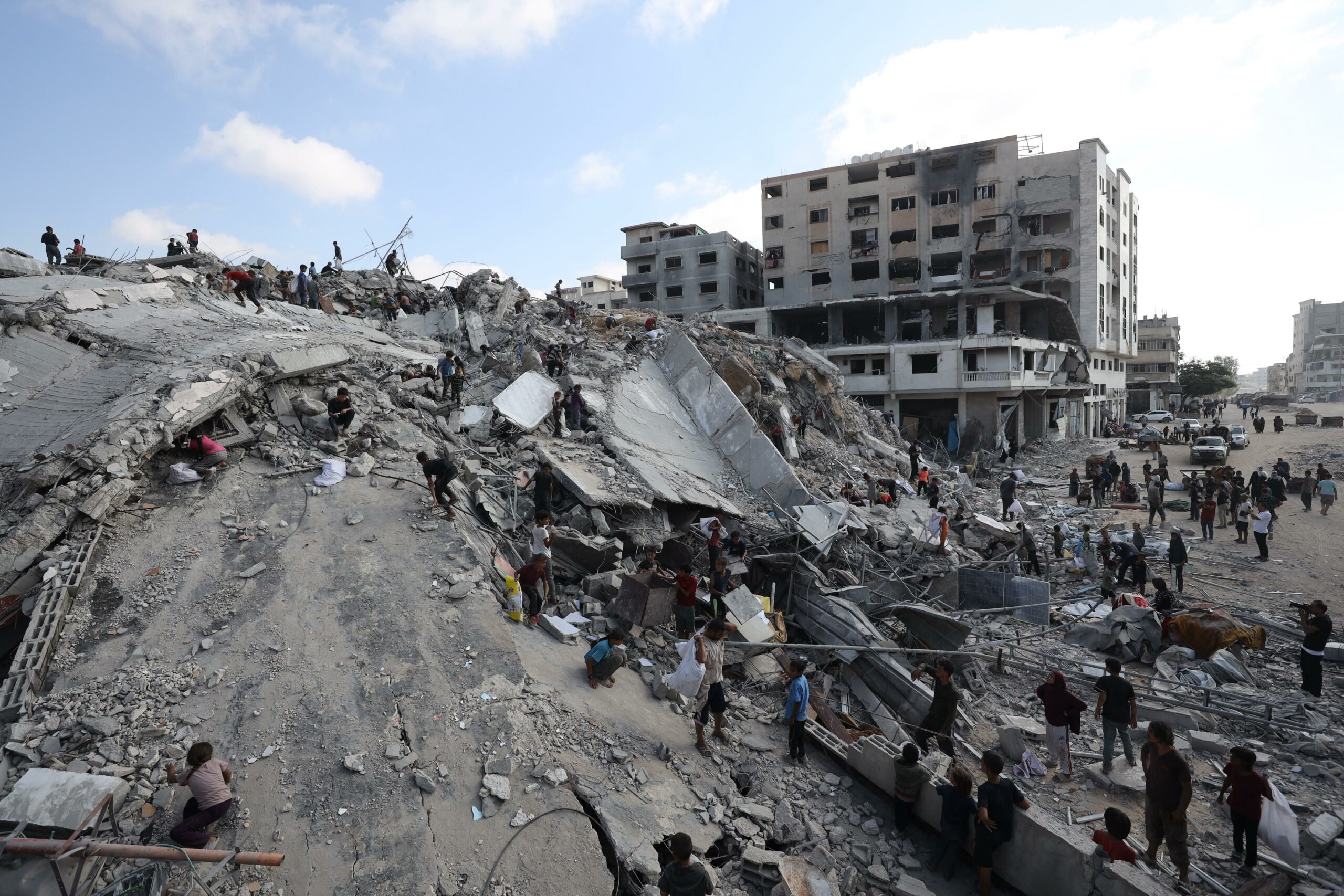 Israel targets multi-story residential towers in escalation of Gaza City operation