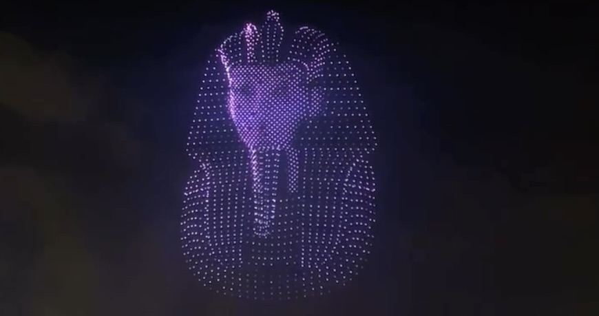 Staging a grand opening for the grand museum
