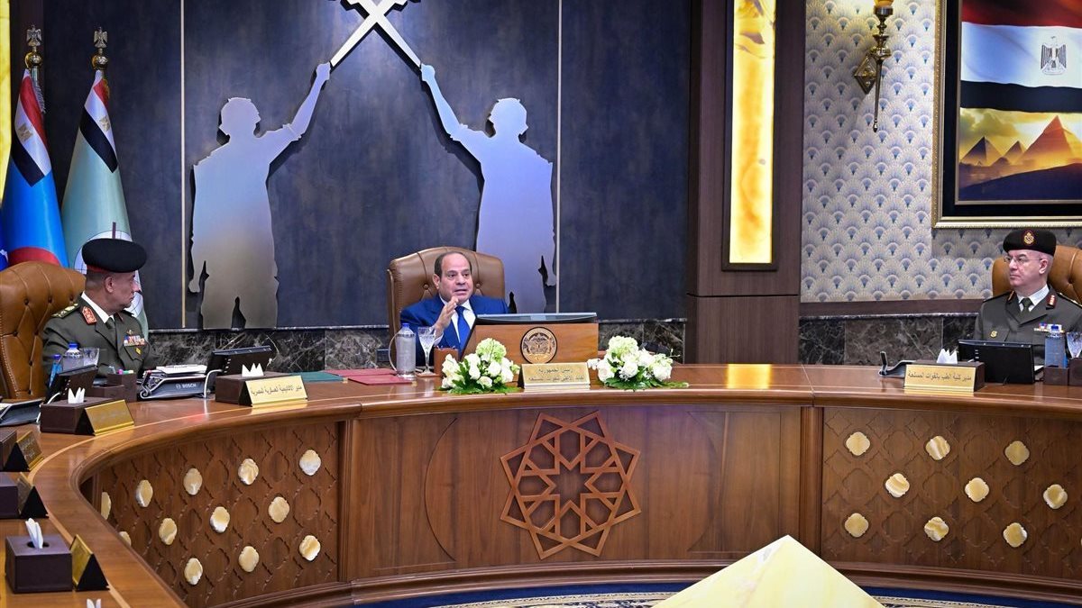 انضباط وذكاء اصطناعي وشهادة تفوق الدكتوراه.. مُلخص لمسات السيسي في الأكاديمية العسكرية