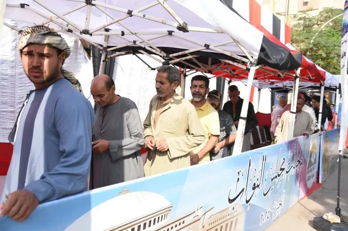 الموال الانتخابي مستمر.. انسحابات وأموال واتهامات كثيرة وقليل من الناخبين