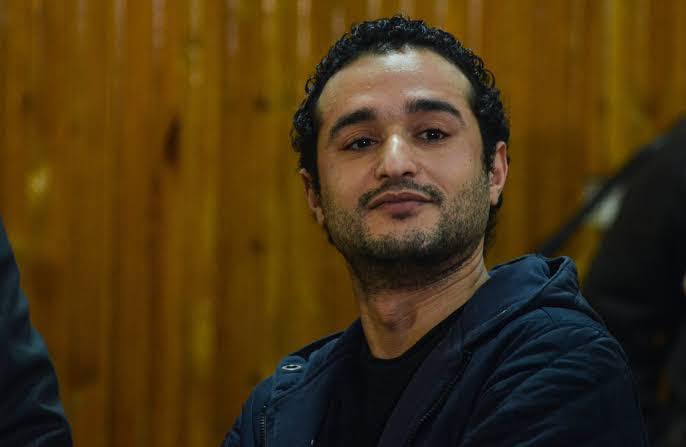 القبض على أحمد دومة من منزله فجر اليوم
