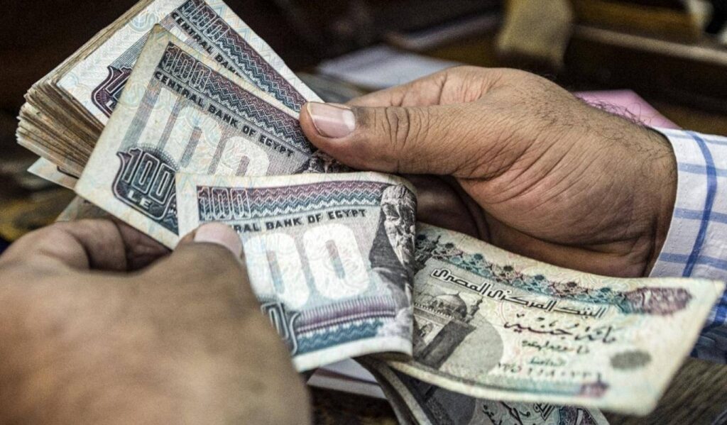 بين «الدعم» و«الكفالة»
