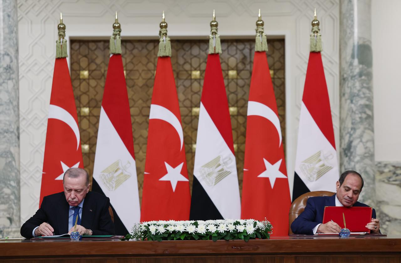 يرحبان.. يتفقان.. يؤكدان