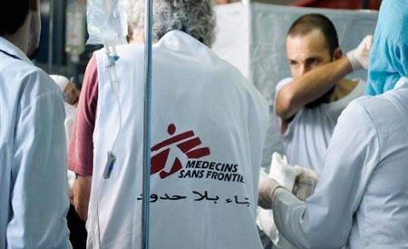 «أطباء بلا حدود»: ملتزمون بالبقاء في فلسطين لأطول فترة.. ومقرر أممي يحذر من كارثة إنسانية لنقص المياه