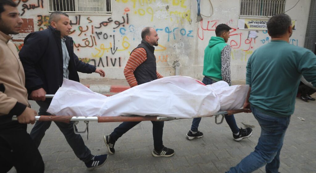 الاحتلال يقتل 4 فلسطينيين في غزة.. ويعلن تصفية 4 من «مقاومي أنفاق رفح»