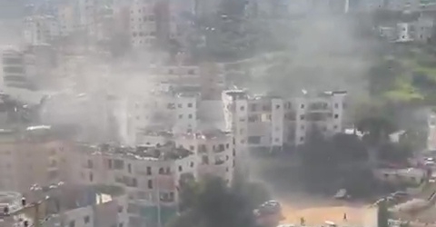 الاحتلال يقتل فلسطينيًا في دير البلح.. و687 قتيلًا حصيلة تجدد عدوانه على لبنان