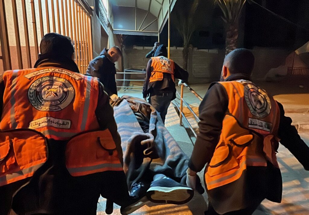 اختطاف قيادي بـ«القسّام» في غزة.. ومقتل 3 فلسطينيين في قصف حاجز أمني