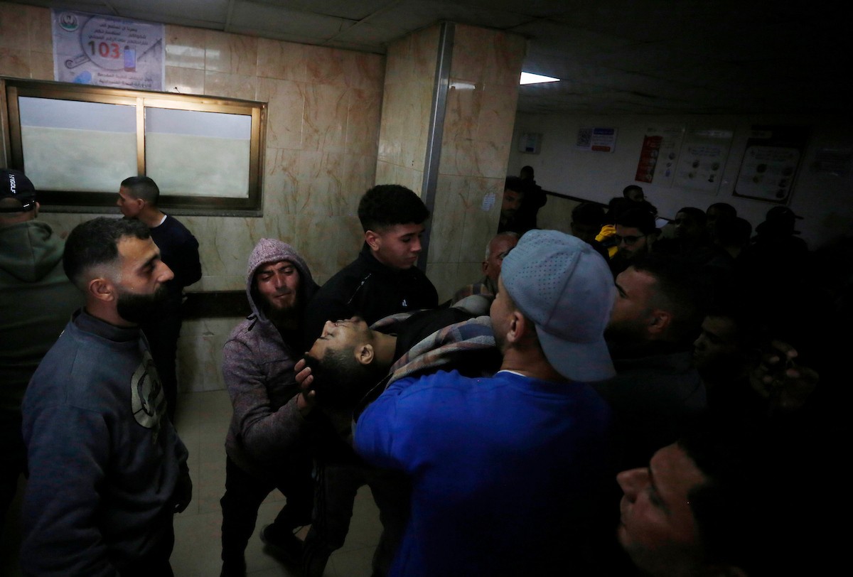 Ten killed in Maghazi after Israeli-backed group crosses into camp, clashing with Hamas under Israeli fire